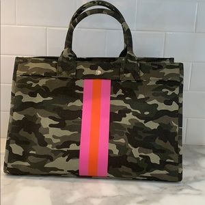 NWT Brand New Camouflage Canvas Tote by Milly Kate